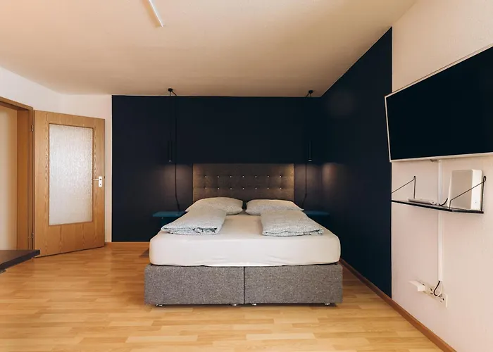 Ni Apartments
