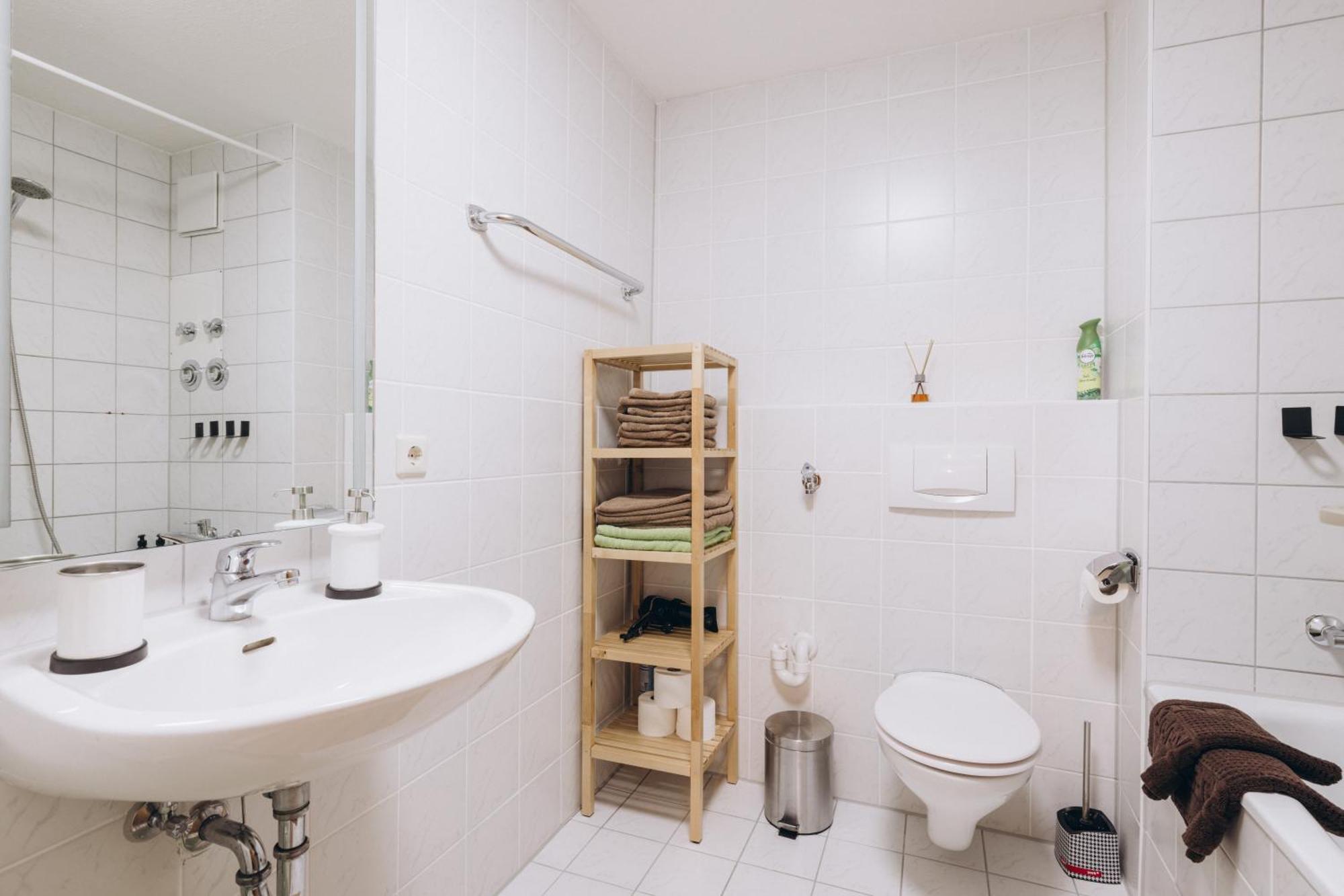 Ni Apartment